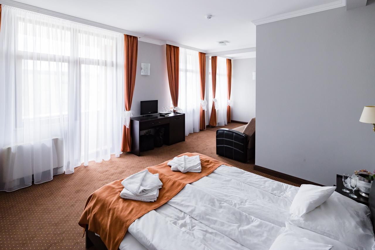 Hotel Transilvania Zalau Exterior photo
